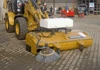 Sobernheimer frontfeiemaskin UKM 2.2 er egnet for arbeid på byggeplasser, industriområder, gater, gangveier, fotgjengerfelt, etc.